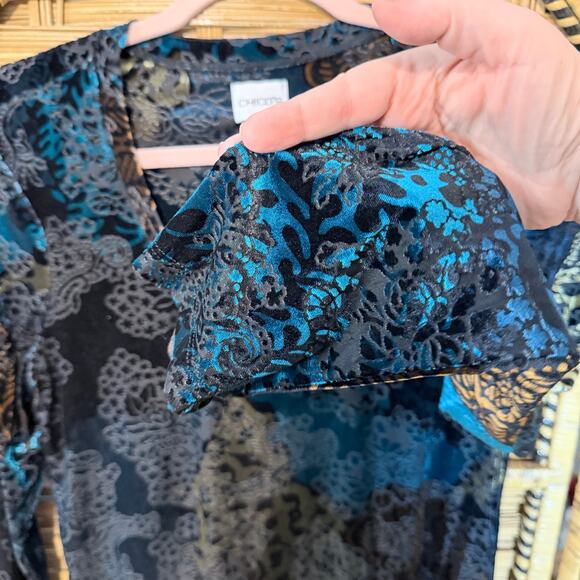 Chico’s Burnout Velvet Floral Top Size 1 M Teal Black Long Sleeve phoebe buffet - Picture 6 of 8